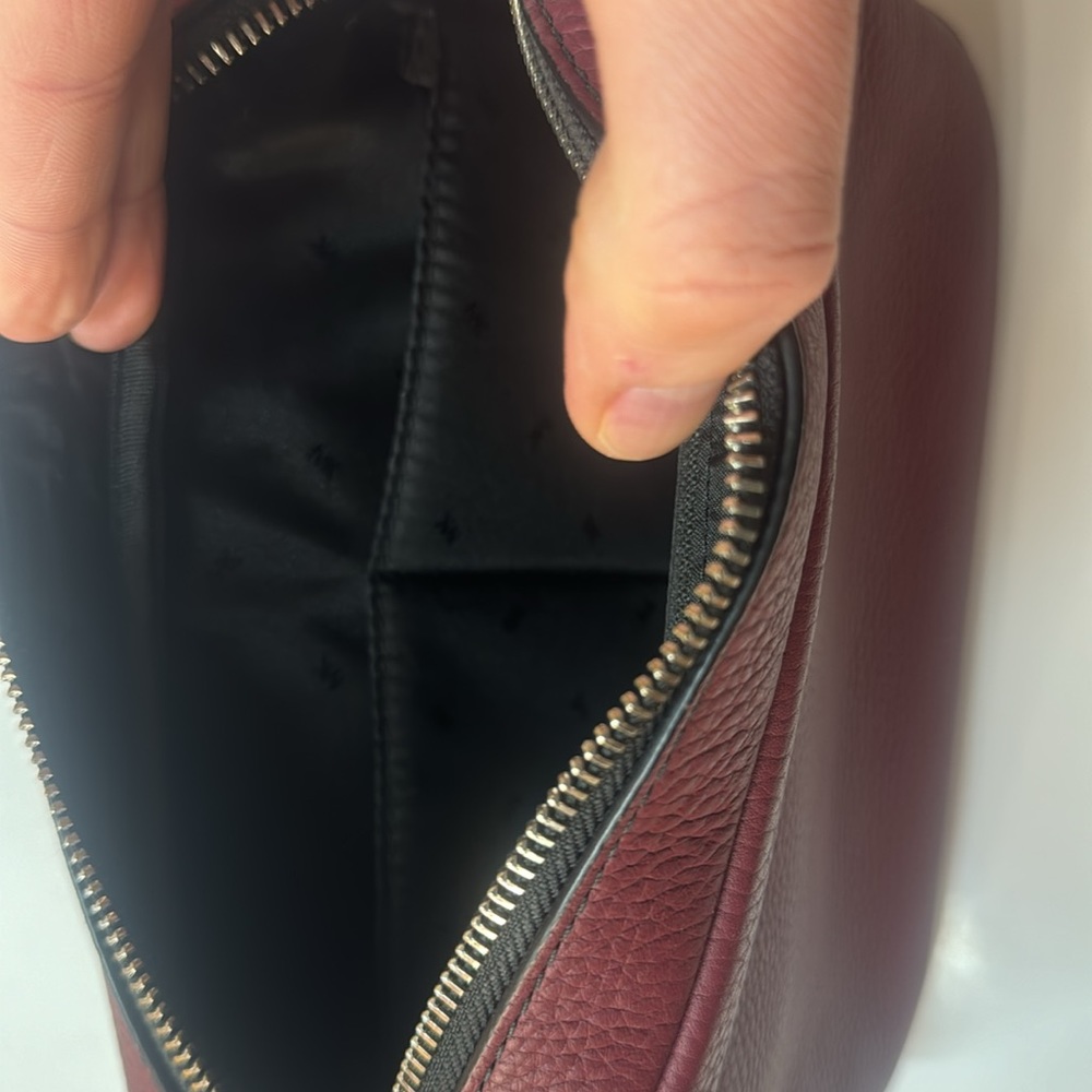 Michael Kors Hudson Pebbled Leather Crossbody Bag - Picture 4 of 12